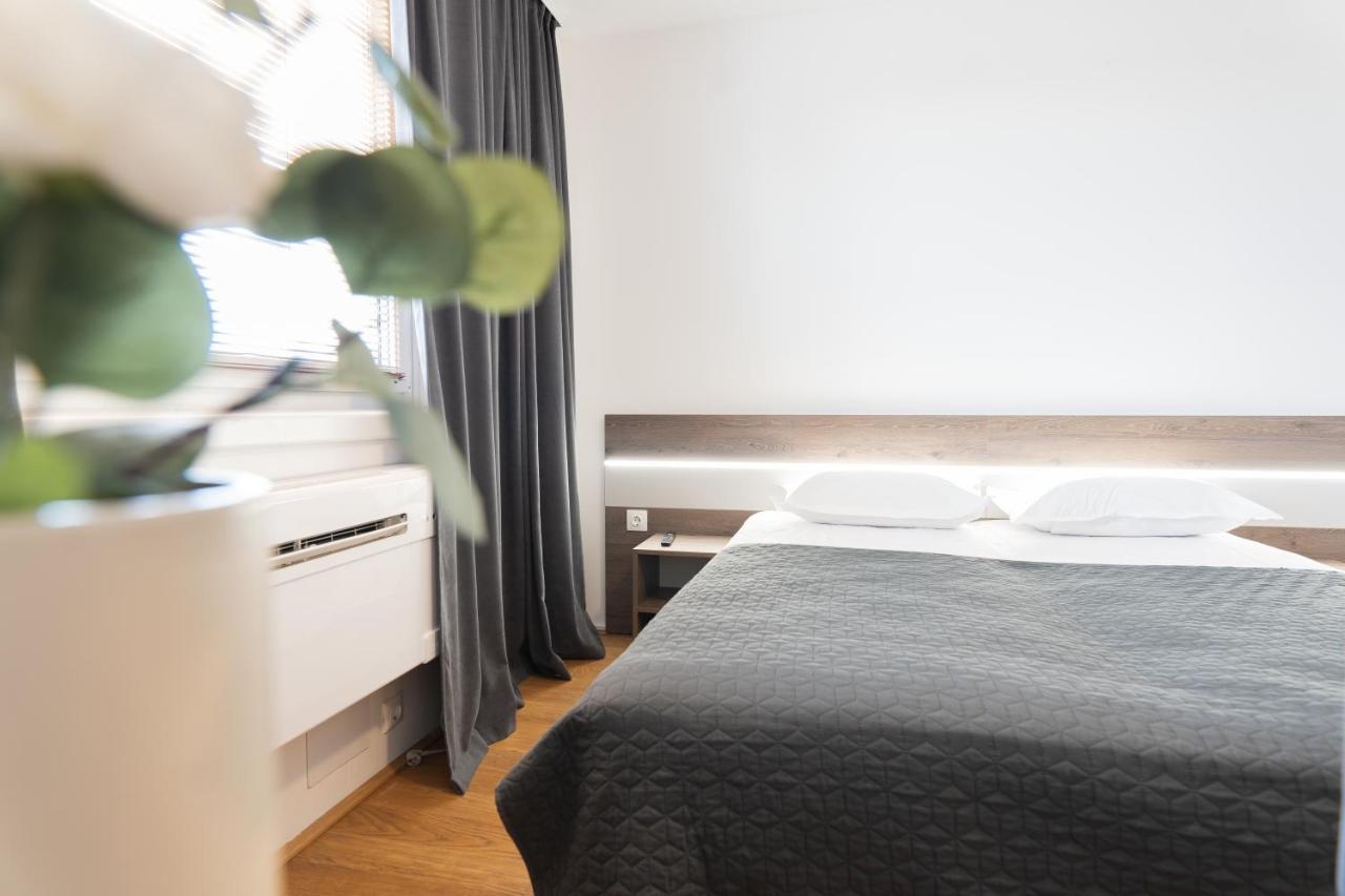 Hotel Triester เวียนนา ภายนอก รูปภาพ